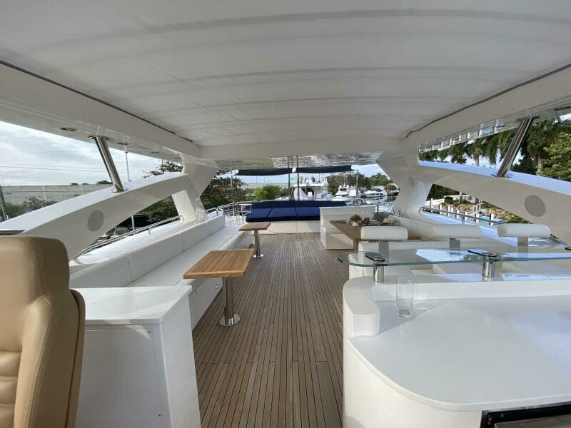 2011 Sunseeker 34M