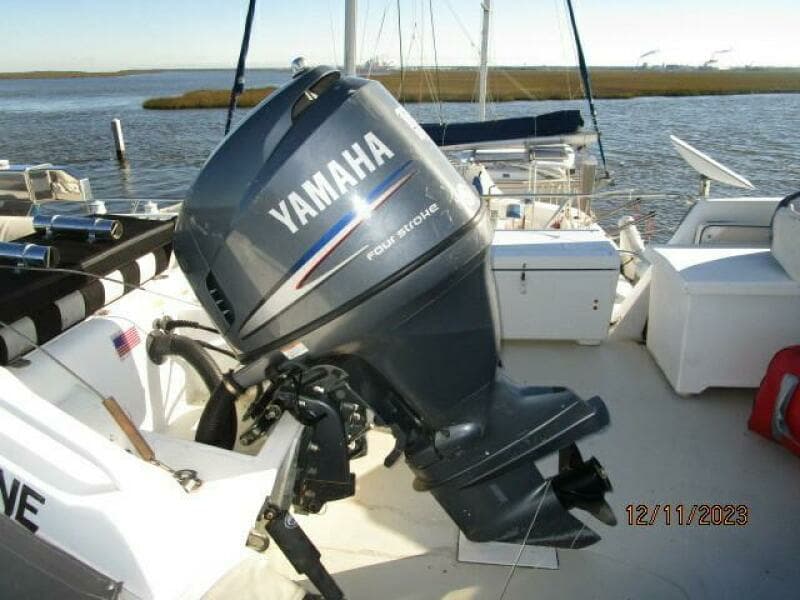 72' DeFever tender outboard
