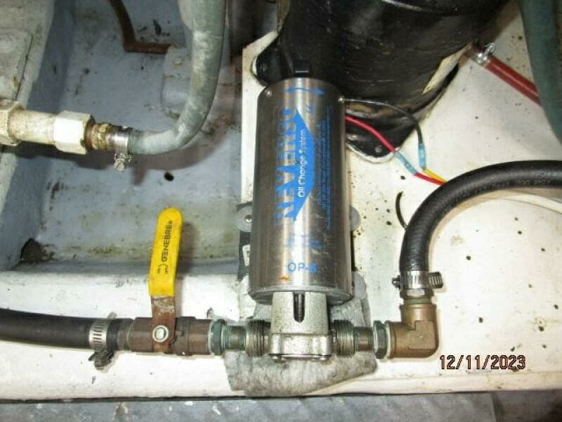 72' DeFever oil change system