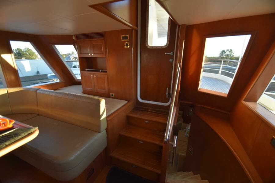 2006 Farmont 70 Expedition Yacht