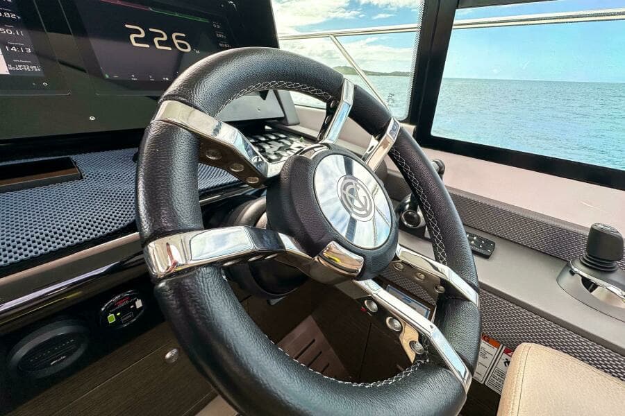 2019 Cruisers Yachts 50 Cantius