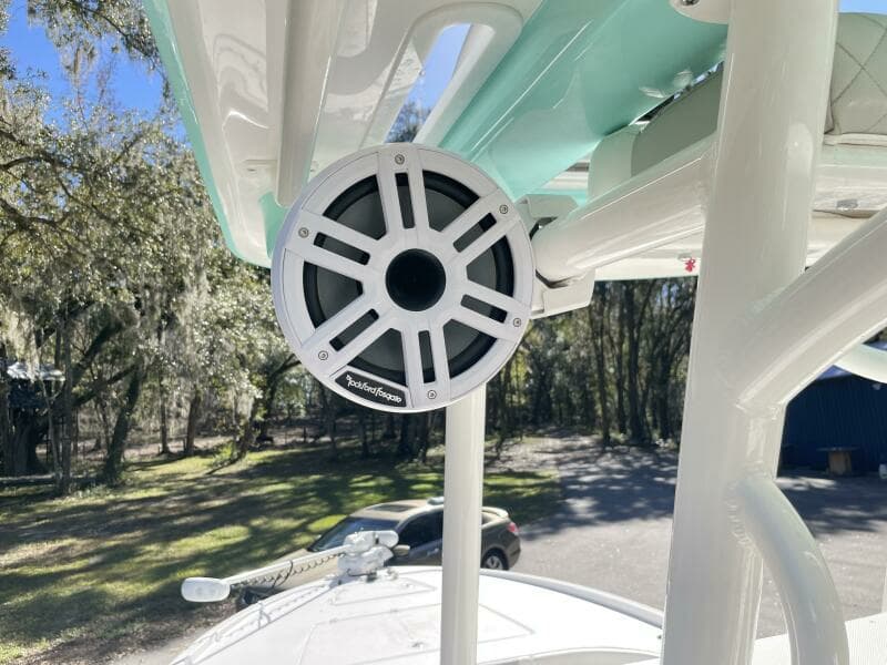 2022 Caymas 28 HB Twin