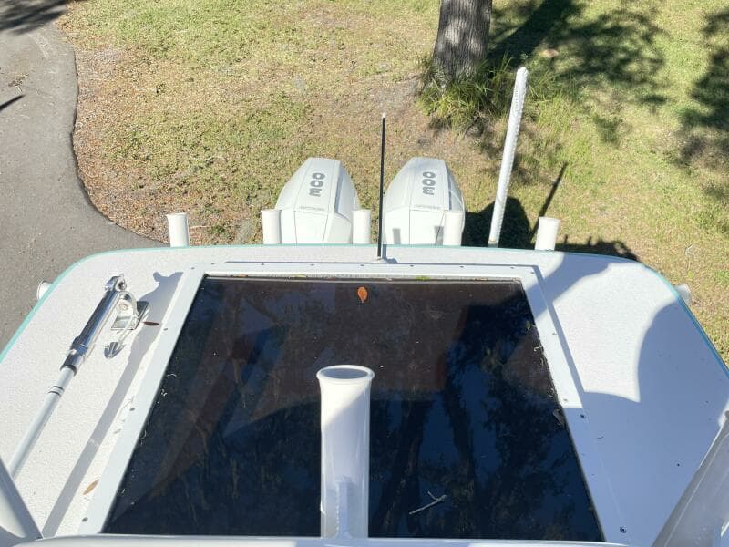 2022 Caymas 28 HB Twin