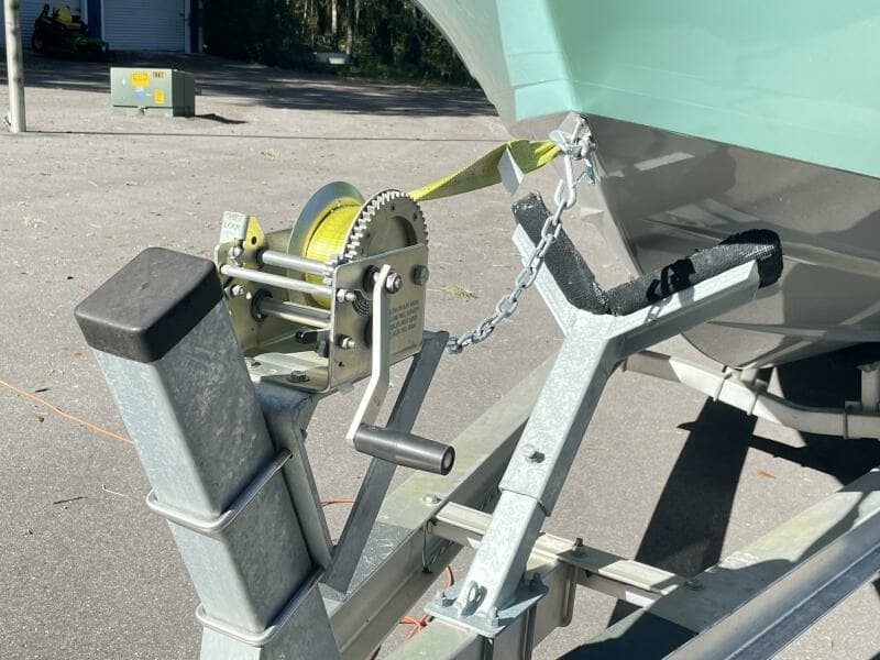 2022 Caymas 28 HB Twin