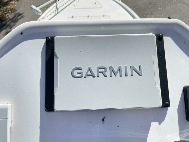 2022 Caymas 28 HB Twin