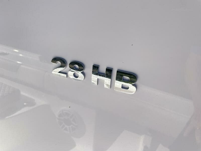 2022 Caymas 28 HB Twin