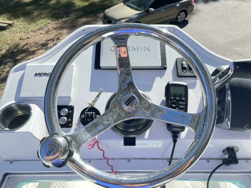 2022 Caymas 28 HB Twin