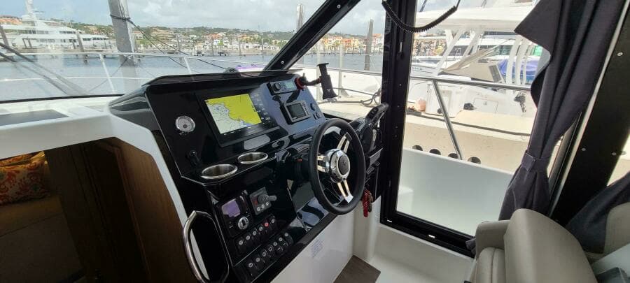 2021 Jeanneau NC 1095 Fly