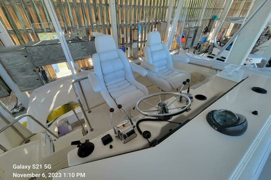 1994 Tiara Yachts 3600 Convertible