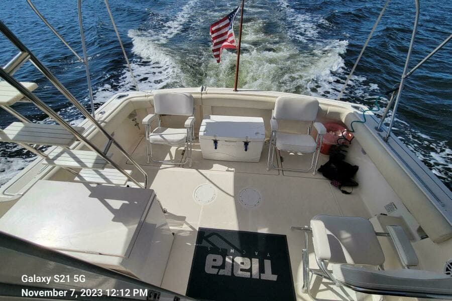 1994 Tiara Yachts 3600 Convertible