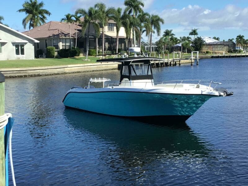 2004 Century 3200 Center Console