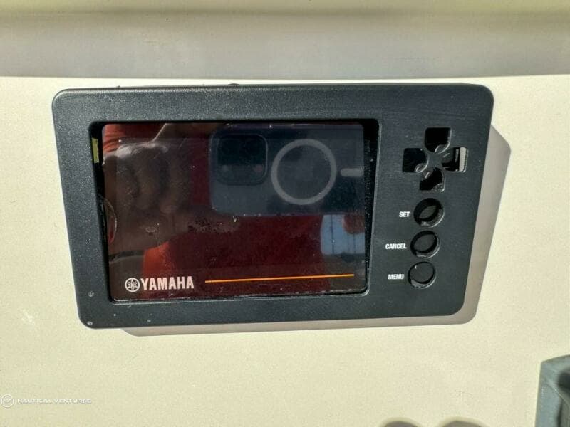 2019 Sailfish 220 CC