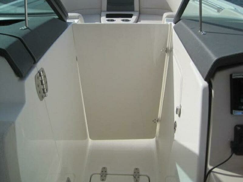 2016 Boston Whaler 270 Vantage