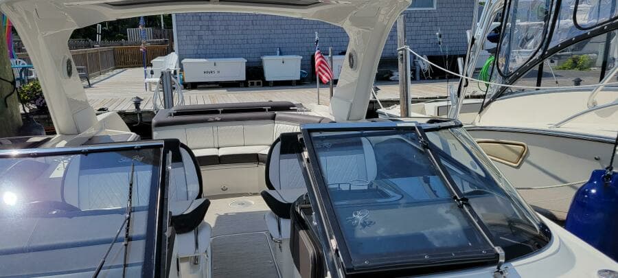 2017 Sea Ray 310 SLX