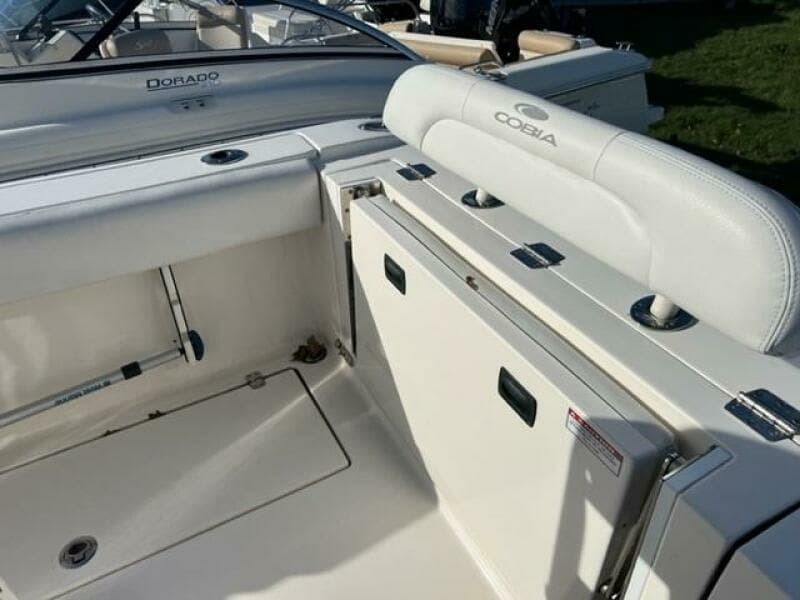 2021 Cobia 237 Center Console