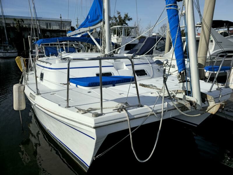 1992 Endeavour Catamaran 30