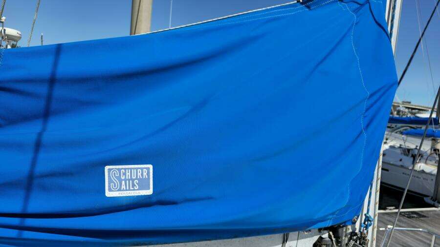 1992 Endeavour Catamaran 30