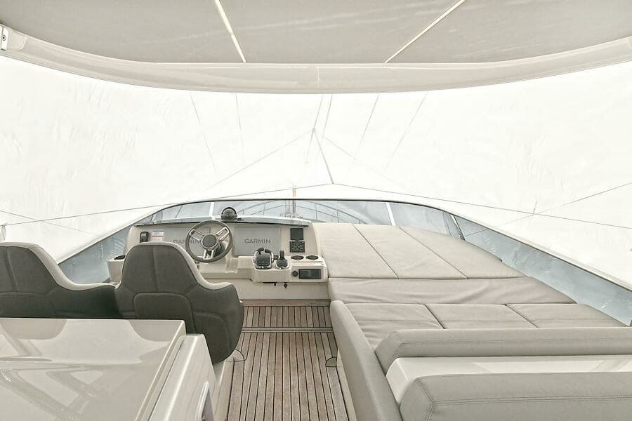 2022 Absolute 62 Fly