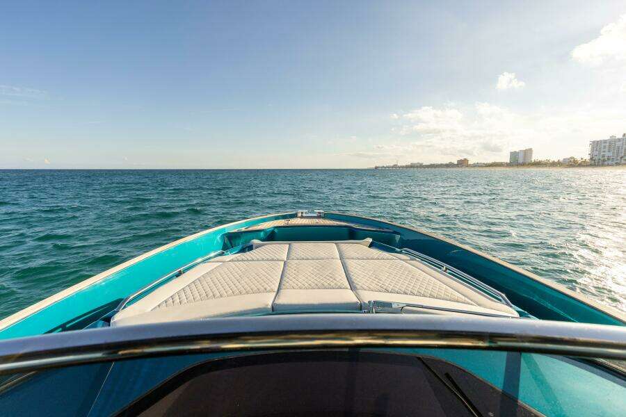 2024 Solaris 52 open