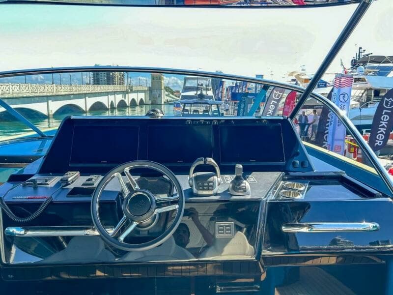 2024 Solaris 52 open