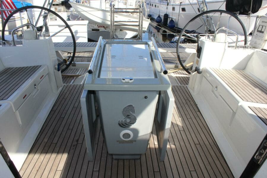 2015 Beneteau Oceanis 45