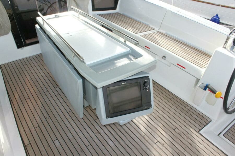 2015 Beneteau Oceanis 45