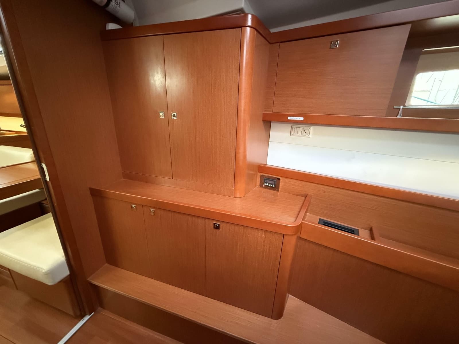 2015 Beneteau Oceanis 45