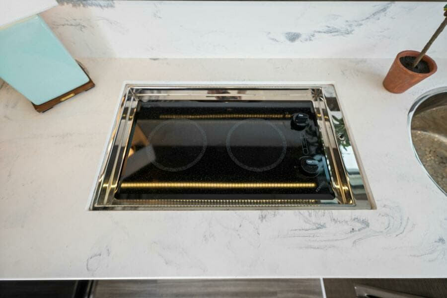 2020 46 Cruisers Cantius - Sweet Caroline - Grill