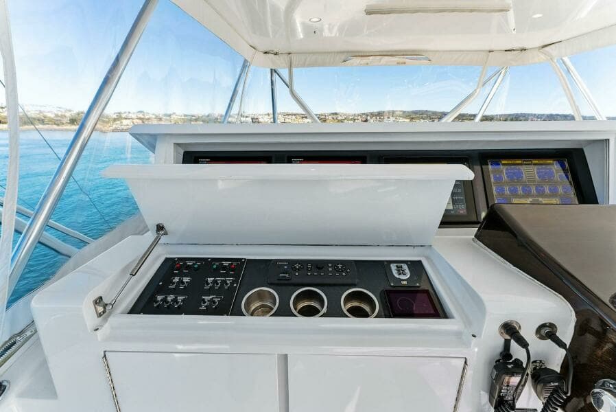 2007 Hatteras 64C - CHUPACBRA