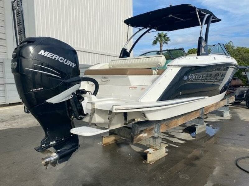 2017 Cobalt 25 SC