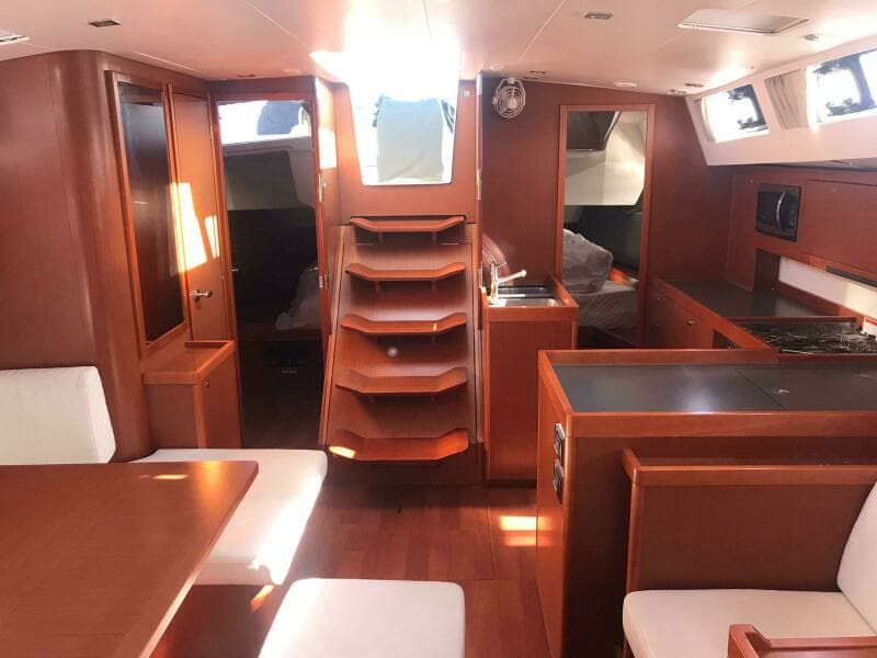 2014 Beneteau Oceanis 48