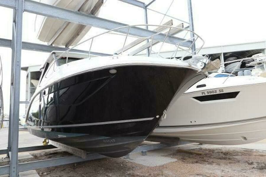 2019 Sea Ray 320 Sundancer