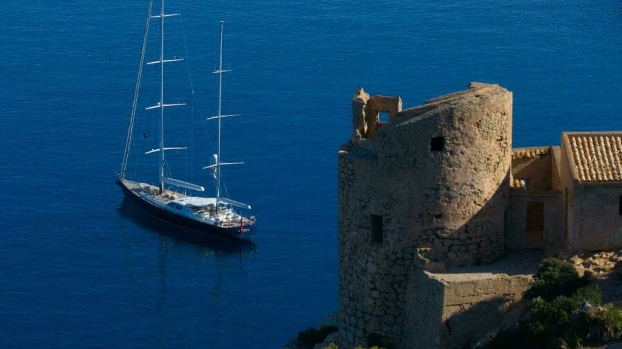 2005 Royal Huisman Ketch Sailing Yacht