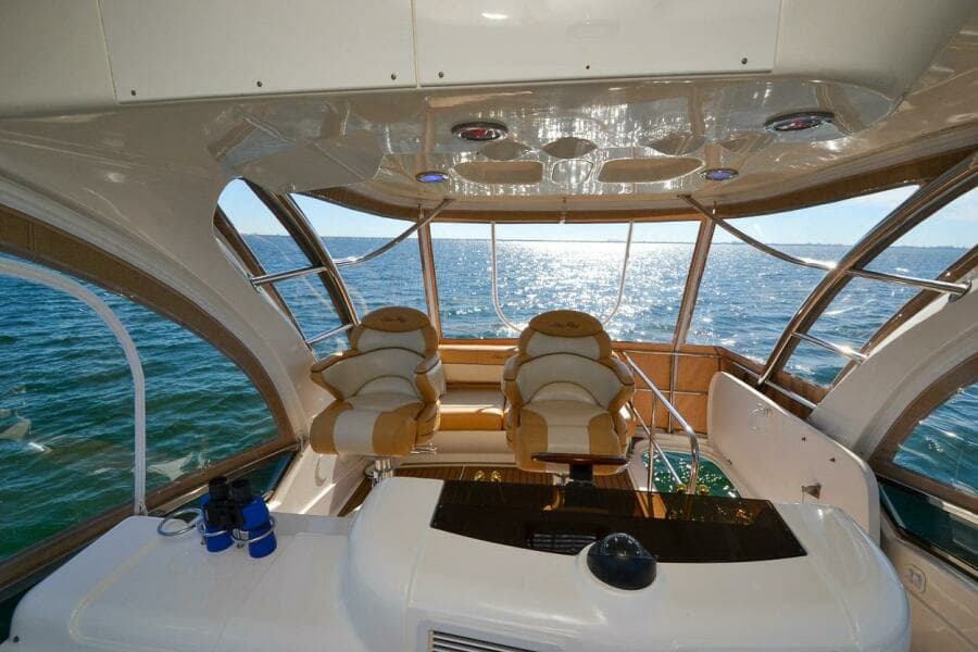 2007 Sea Ray 52 Sedan Bridge