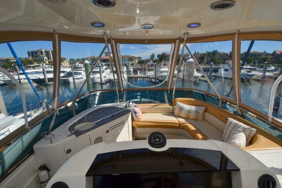 2007 Sea Ray 52 Sedan Bridge