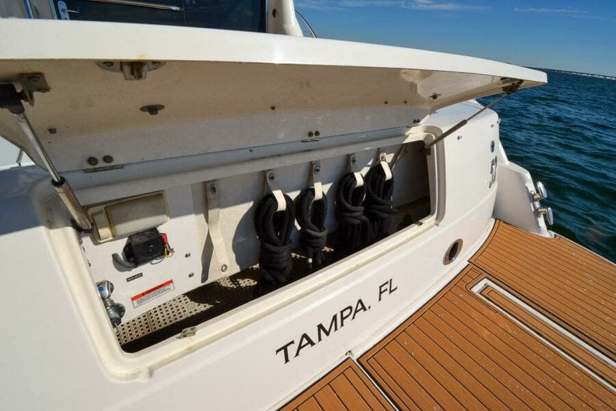 2007 Sea Ray 52 Sedan Bridge