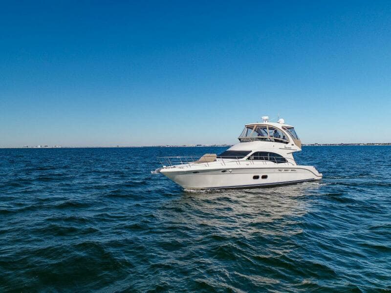 2007 Sea Ray 52 Sedan Bridge