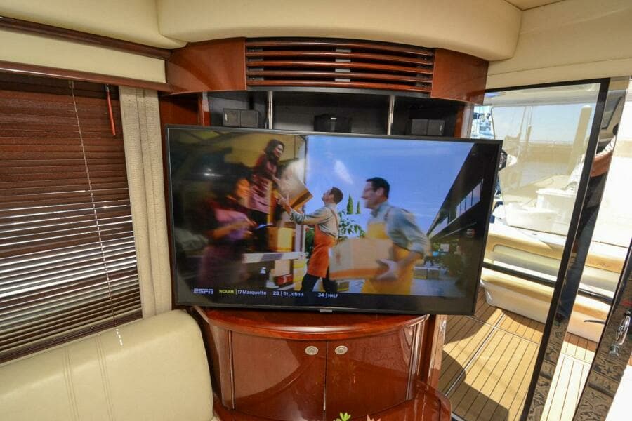 2007 Sea Ray 52 Sedan Bridge