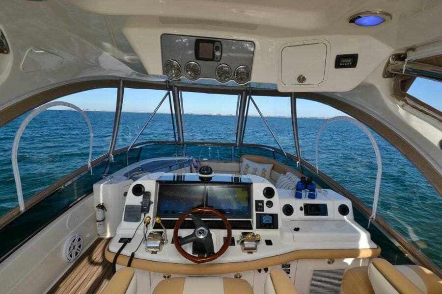 2007 Sea Ray 52 Sedan Bridge