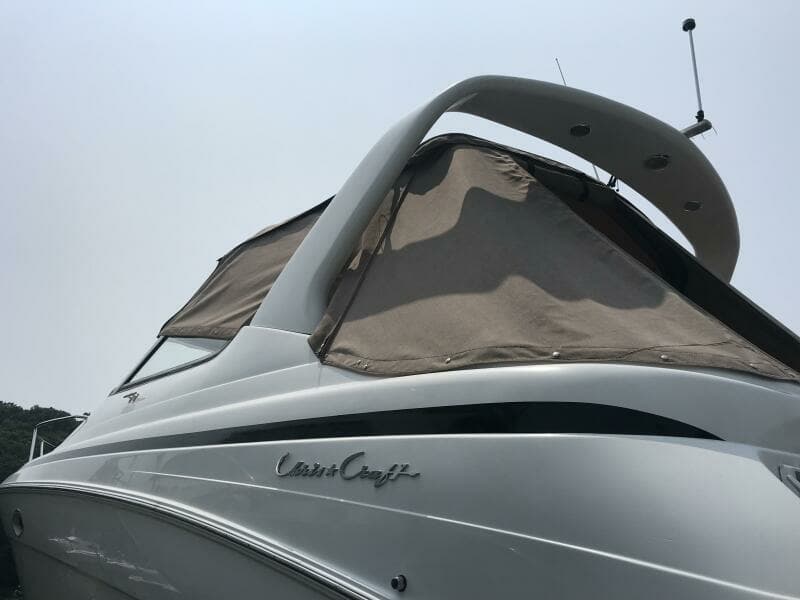 1998 Chris-Craft 320 Express Cruiser