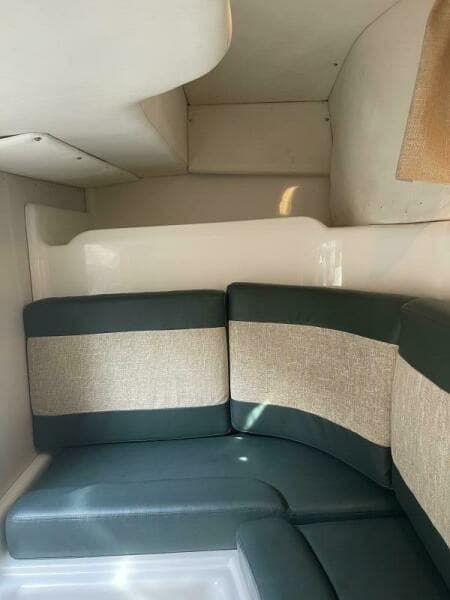 1998 Chris-Craft 320 Express Cruiser