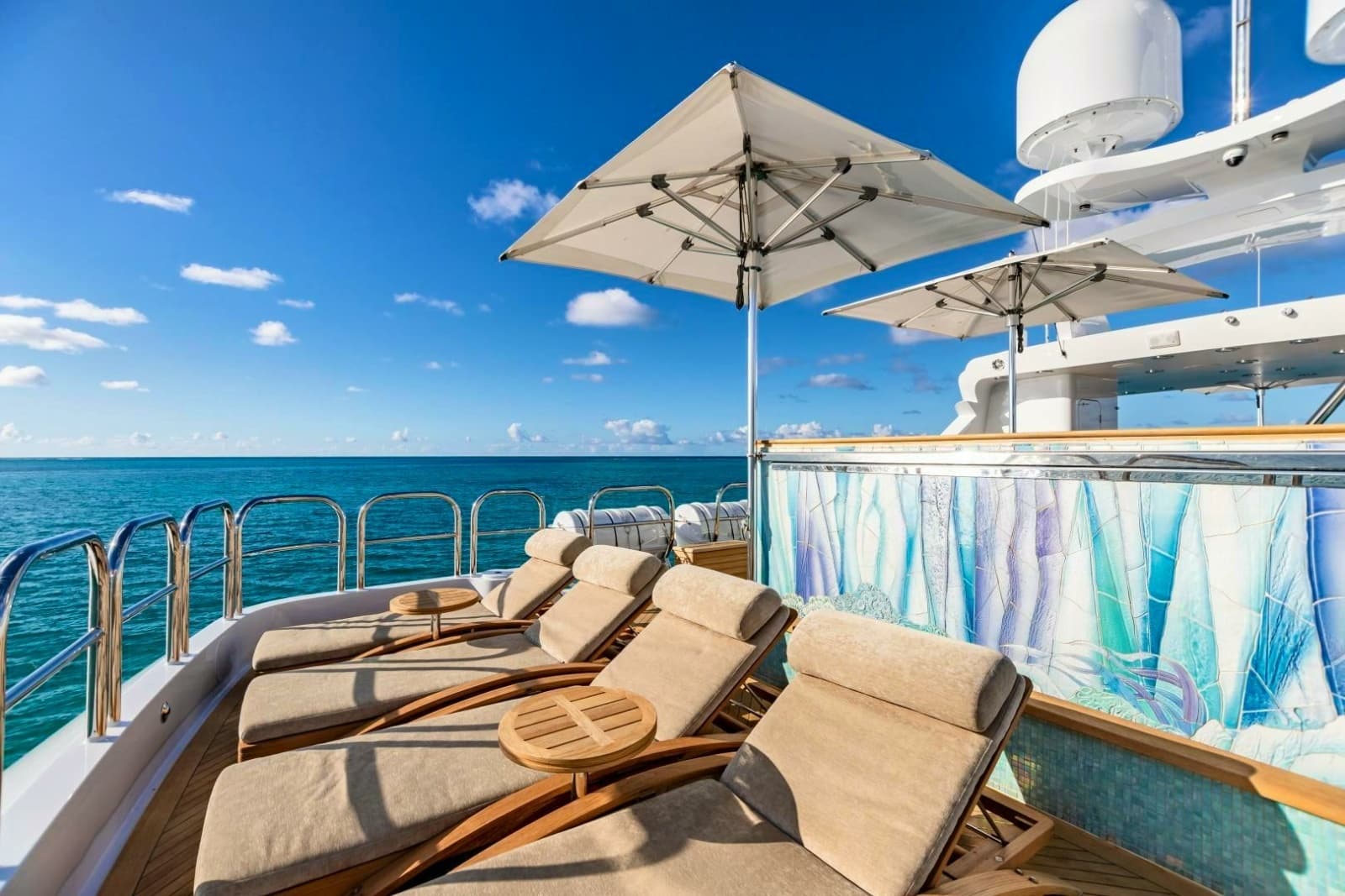 2011 Trinity Yachts Trinity 164