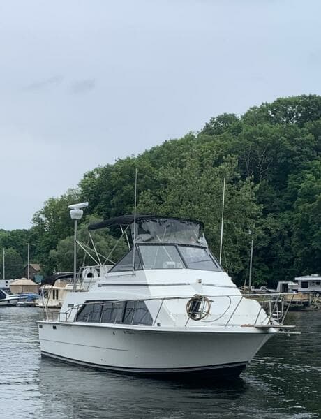 1984 Carver Mariner