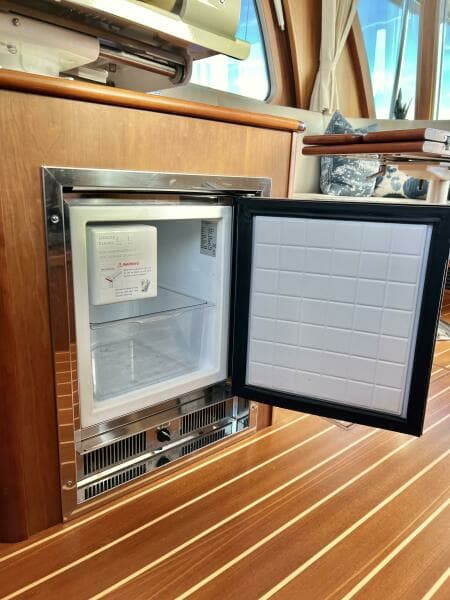 2017 Sabre 48 Salon Express