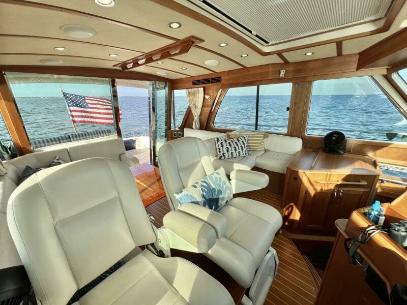 2017 Sabre 48 Salon Express