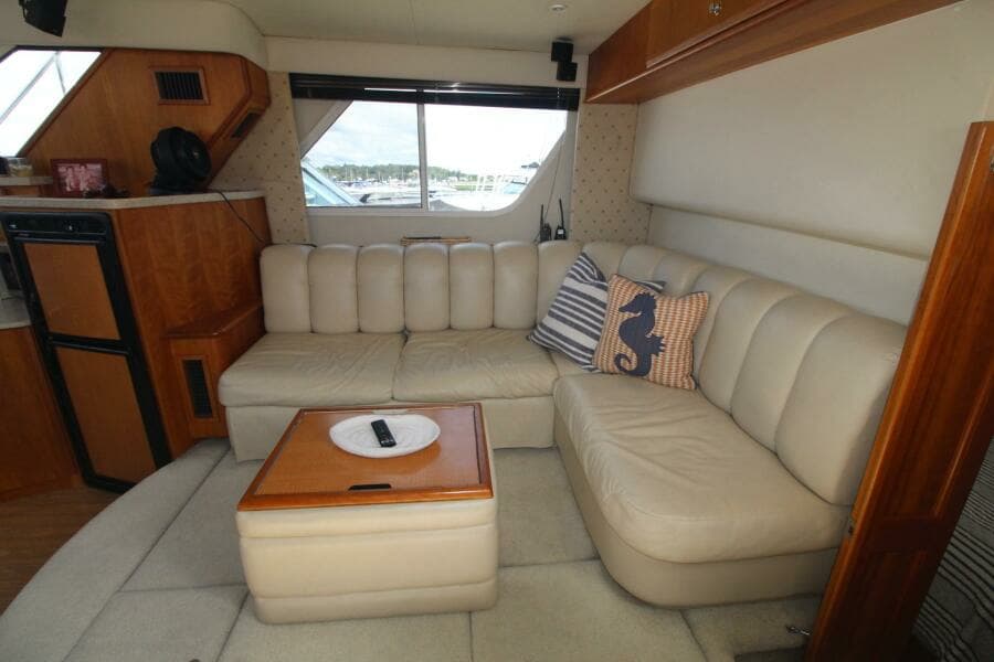 2000 Silverton 392 Aft Cabin