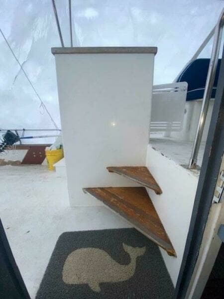 1976 Marine Management 