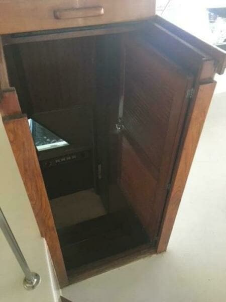 1976 Marine Management 