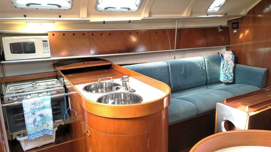 1993 Beneteau First 38.5