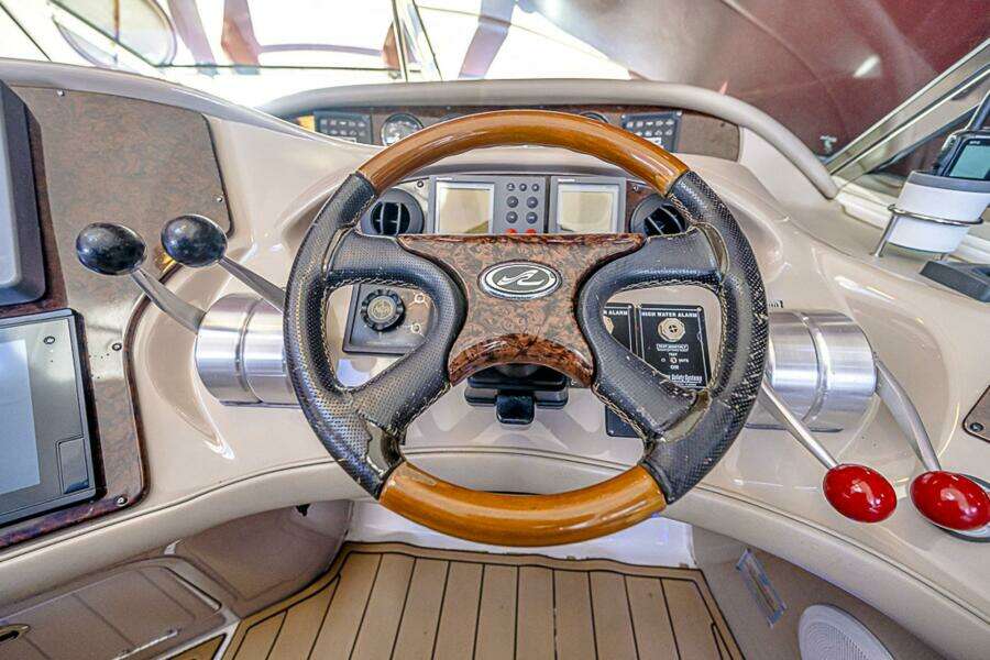 2002 Sea Ray 550 Sundancer